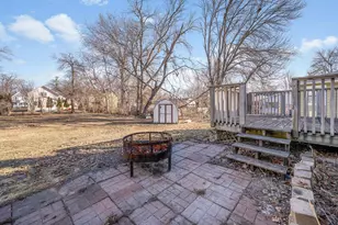 315 E 12th St, Blue Earth, MN 56013 - Photo 35