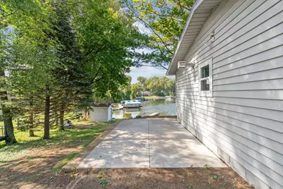 14858 Oakland Beach Avenue SE, Prior Lake, MN 55372 - Photo 5