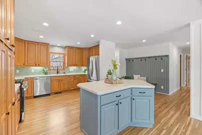 14858 Oakland Beach Avenue SE, Prior Lake, MN 55372 - Photo 7