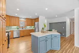 14858 Oakland Beach Ave SE, Prior Lake, MN 55372 - Photo 7