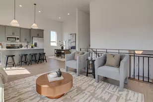 6860 32nd St S, Fargo, ND 58104 - Photo 5