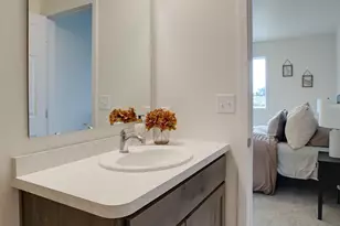 6860 32nd St S, Fargo, ND 58104 - Photo 19