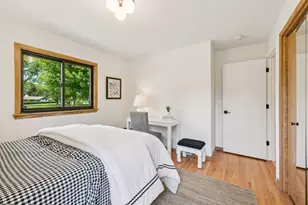 7329 Ridgeway Rd, Golden Valley, MN 55427 - Photo 33