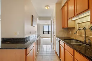 500 E Grant St, Minneapolis, MN 55404 - Photo 11