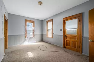 614 N Estey St, Luverne, MN 56156 - Photo 7