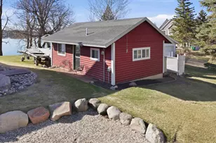 290 Shorewood Dr, Detroit Lakes, MN 56501 - Photo 43