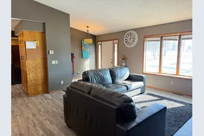 820 3rd Street SE, Elbow Lake, MN 56531 - Photo 5