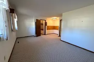 105 Buckeye Dr, Montevideo, MN 56265 - Photo 15