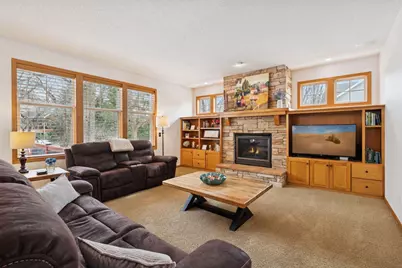 18633 Irvine Way, Lakeville, MN 55044 - Photo 5