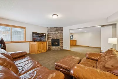 18633 Irvine Way, Lakeville, MN 55044 - Photo 37