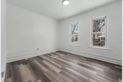 634 Van Buren Avenue, Saint Paul, MN 55104 - Photo 3