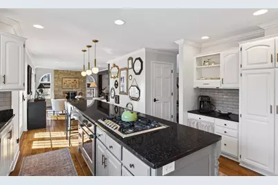 1504 Fairfield Road S, Hopkins, MN 55305 - Photo 23