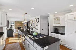 1504 Fairfield Rd S, Minnetonka, MN 55305 - Photo 23