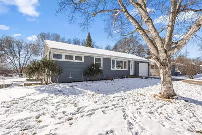 7649 46th Avenue N, New Hope, MN 55428 - Photo 3