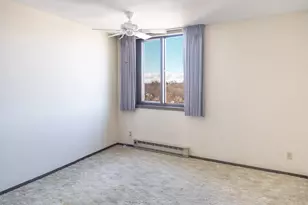 1181 Edgcumbe Rd, Saint Paul, MN 55105 - Photo 5