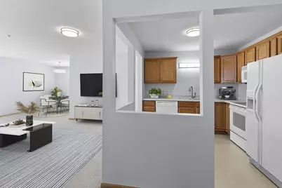 2496 County Road C2 W #109, Roseville, MN 55113 - Photo 19