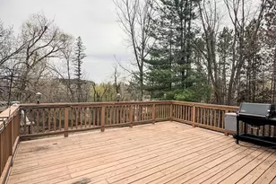 302 River Bluff Ave, Sandstone, MN 55072 - Photo 11