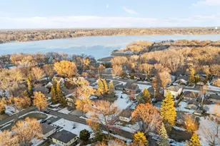 2740 Larch Ln N, Plymouth, MN 55441 - Photo 37