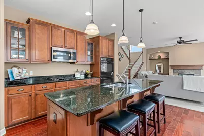 10723 Maple Boulevard, Woodbury, MN 55129 - Photo 11