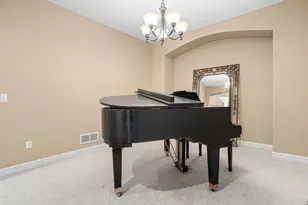 10723 Maple Blvd, Woodbury, MN 55129 - Photo 17