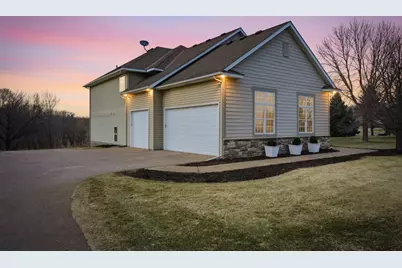 10140 Deer Haven Court, Lakeville, MN 55044 - Photo 5