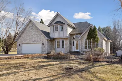 5043 Isle Avenue N, Lake Elmo, MN 55042 - Photo 3