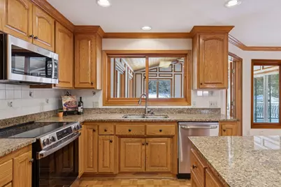 5043 Isle Avenue N, Lake Elmo, MN 55042 - Photo 21