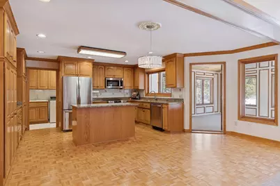 5043 Isle Avenue N, Lake Elmo, MN 55042 - Photo 5