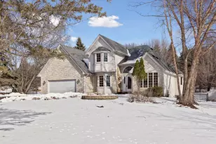 5043 Isle Ave N, Lake Elmo, MN 55042 - Photo 1