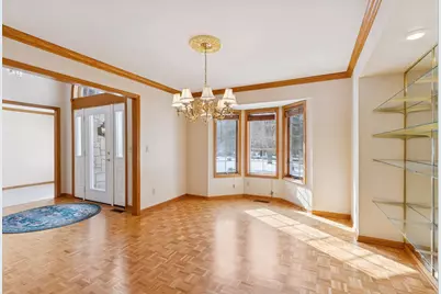 5043 Isle Avenue N, Lake Elmo, MN 55042 - Photo 15