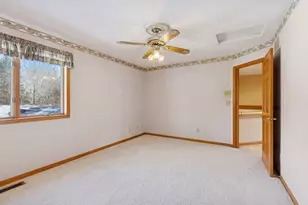 5043 Isle Ave N, Lake Elmo, MN 55042 - Photo 33