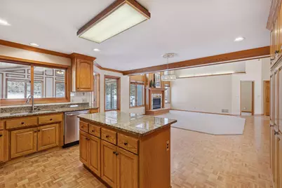 5043 Isle Avenue N, Lake Elmo, MN 55042 - Photo 21