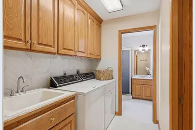 5043 Isle Avenue N, Lake Elmo, MN 55042 - Photo 23