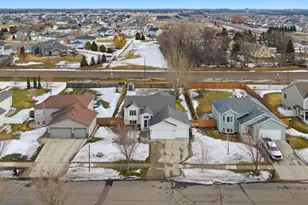 3900 13th St S, Moorhead, MN 56560 - Photo 37