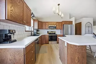 3900 13th St S, Moorhead, MN 56560 - Photo 7