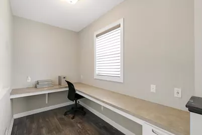 10357 Louisiana Avenue N, Brooklyn Park, MN 55445 - Photo 27