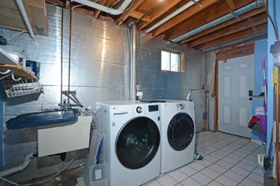 323 Morningside Circle, Saint Paul, MN 55119 - Photo 21