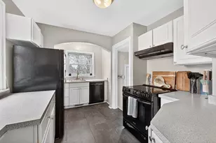 4900 Old Cedar Lake Rd, Saint Louis Park, MN 55416 - Photo 9