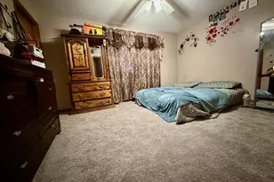 1240 Maplewood Dr, Worthington, MN 56187 - Photo 13