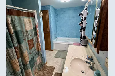 1240 Maplewood Drive, Worthington, MN 56187 - Photo 15