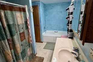 1240 Maplewood Dr, Worthington, MN 56187 - Photo 15