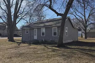 1006 1st Ave, Westbrook, MN 56183 - Photo 1