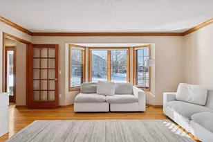 4290 Ithaca Ln N, Plymouth, MN 55446 - Photo 7