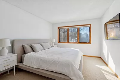 4290 Ithaca Lane N, Plymouth, MN 55446 - Photo 17