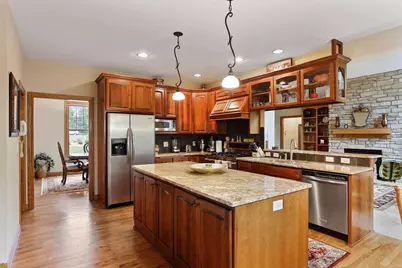 241 Starrwood, Hudson, WI 54016 - Photo 13