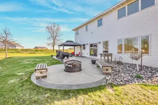 433 60th Ave SE, Saint Cloud, MN 56304 - Photo 3