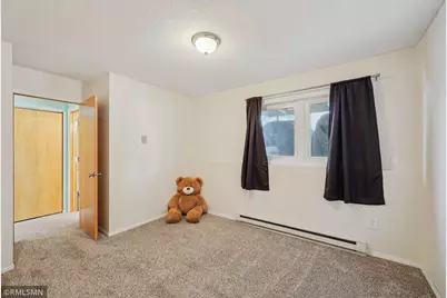 3282 Edgerton Street, Vadnais Heights, MN 55127 - Photo 33