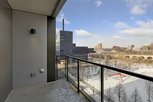 212 10th Ave S, Minneapolis, MN 55415 - Photo 9