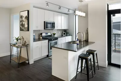 212 10th Avenue S #712, Minneapolis, MN 55415 - Photo 5