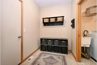 623 Carver Bluffs Parkway, Carver, MN 55315 - Photo 19